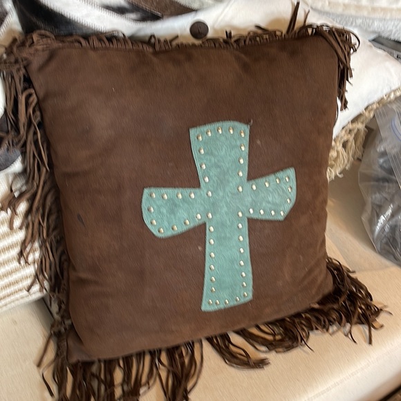 HiEnd Accents Paseo Road Western Cross Faux Suede Leather Fringe Pillow 18” - Picture 5 of 7